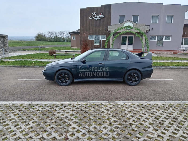 Alfa Romeo 156 