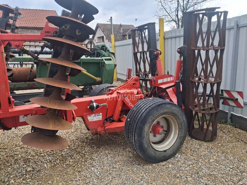 Gregoire Besson Quivogne COMPACT