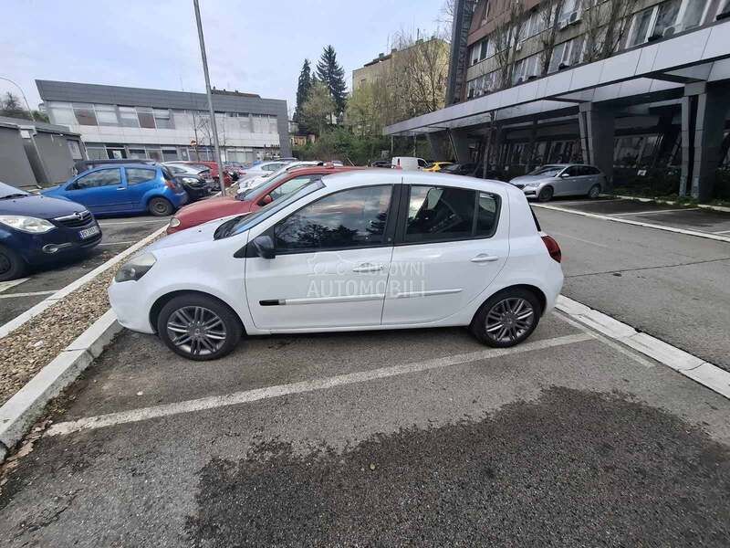 Renault Clio 1.5 DCI
