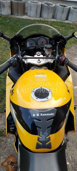 Kawasaki Zx6R