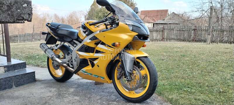 Kawasaki Zx6R