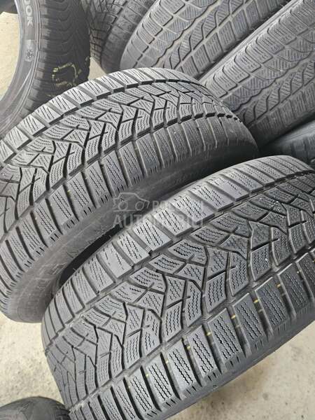 Dunlop 205/55 R16 Zimska