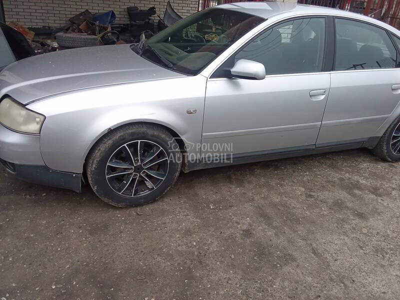 Audi A6 2002. god. -  kompletan auto u delovima