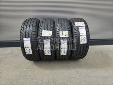 Michelin 215/55 R17 Letnja