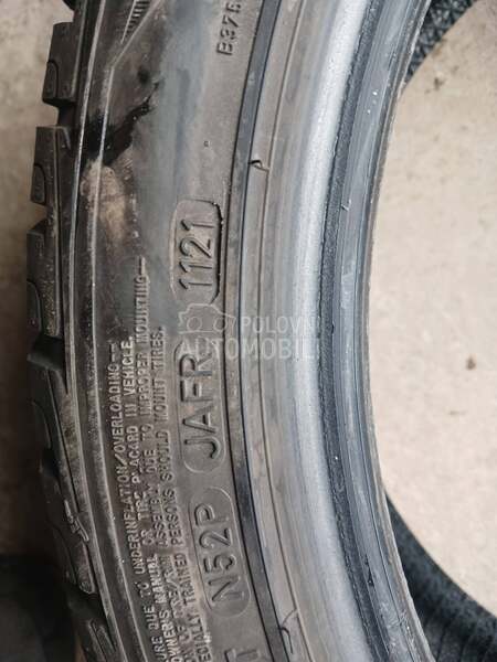 Goodyear 245/40 R18 Zimska