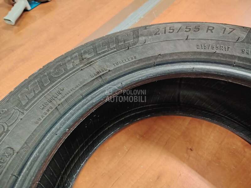 Michelin 215/55 R17 Letnja