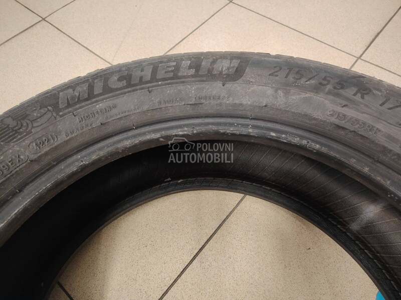 Michelin 215/55 R17 Letnja