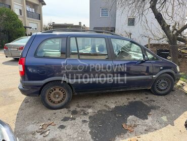 Opel Zafira 