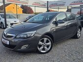 Opel Astra J 1.4/113.000 K.M