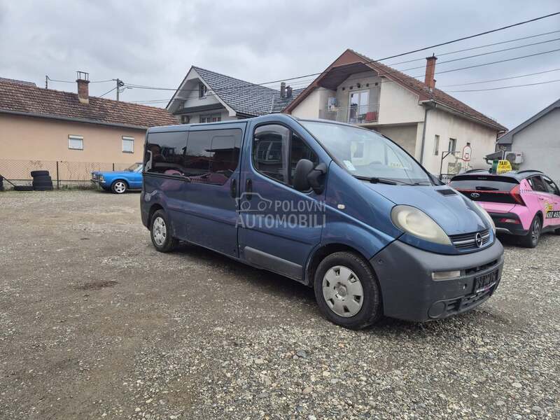 Opel Vivaro 