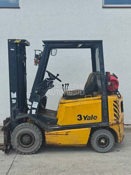 Yale 1,6T TRIPLEX