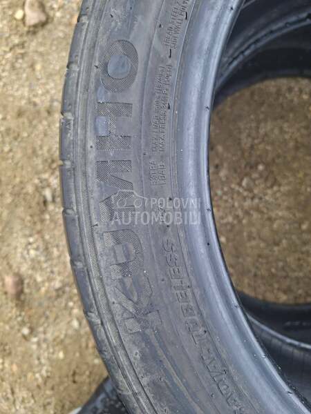 Kumho 245/45 R19 Letnja