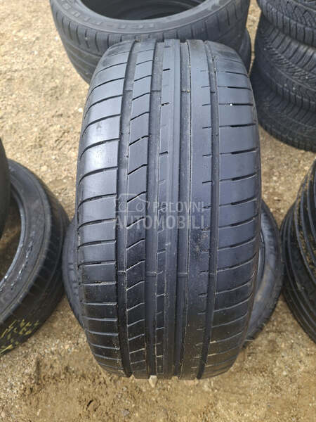 Goodyear 245/40 R19 Letnja