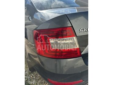 A7 štop lampe za Škoda Octavia od 2014. do 2020. god.