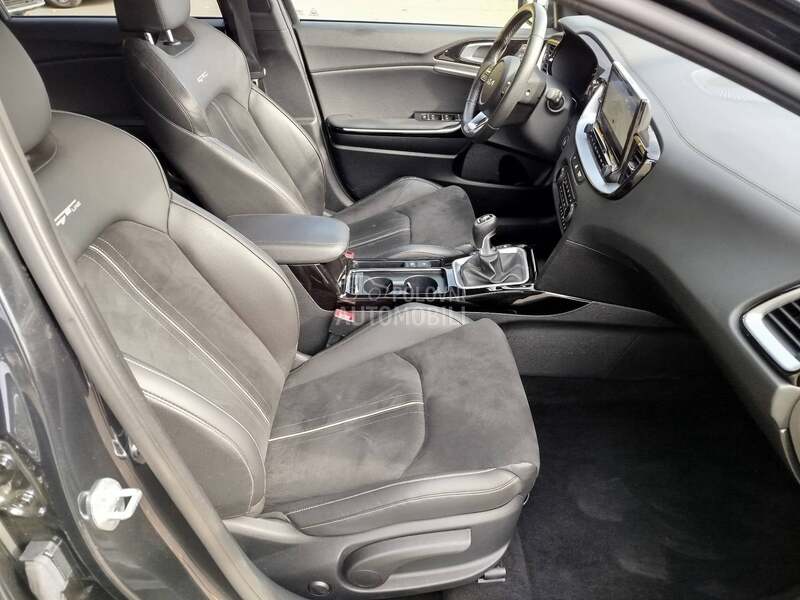 Kia cee`d 1.6 GT LINE