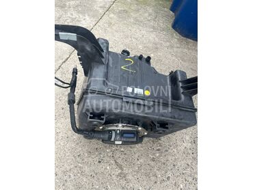 rezervoar adblue sa pumpom za Audi A8 od 2014. do 2018. god.