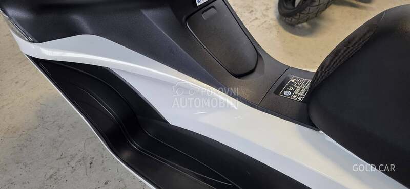 Honda Fjs 400 Silver wing