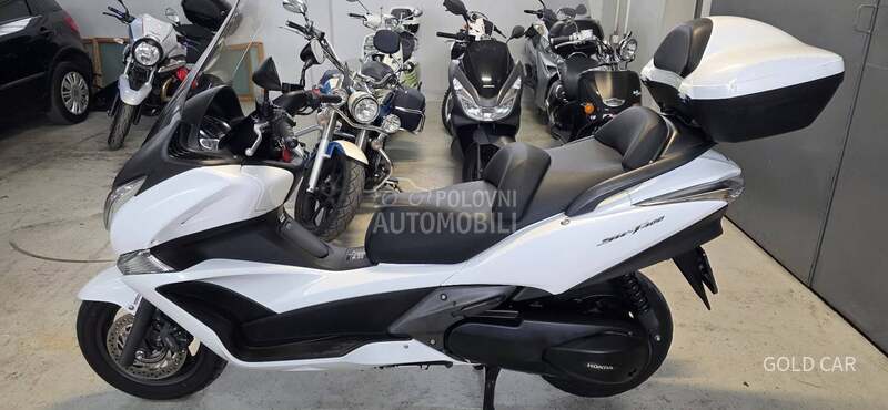 Honda Fjs 400 Silver wing