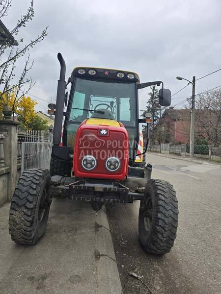 Massey Ferguson MF6445