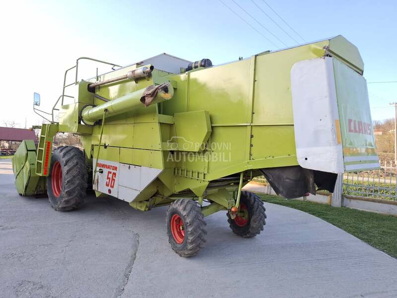 Claas DOMINATOR 56