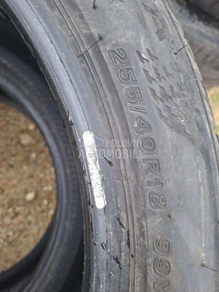 Bridgestone 255/40 R18 Letnja