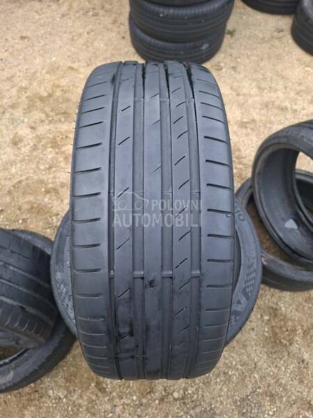 Kumho 225/45 R18 Letnja