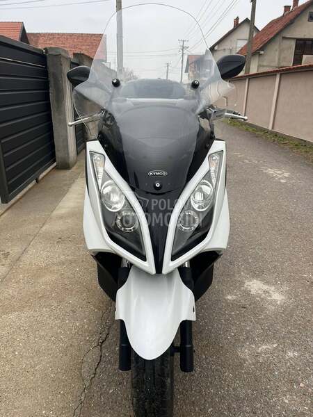 Kymco Downtown 300i