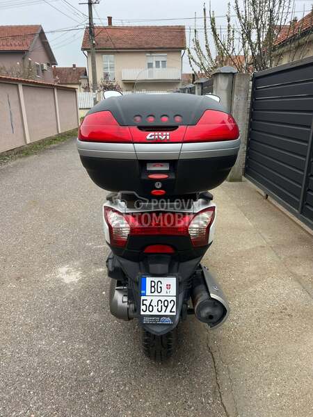 Kymco Downtown 300i