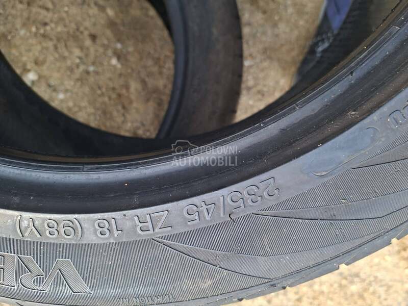 Vredestein 235/45 R18 Letnja