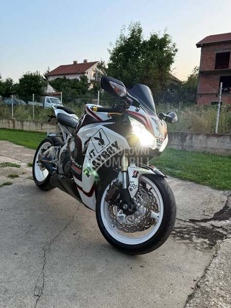 Honda cbr1000rr