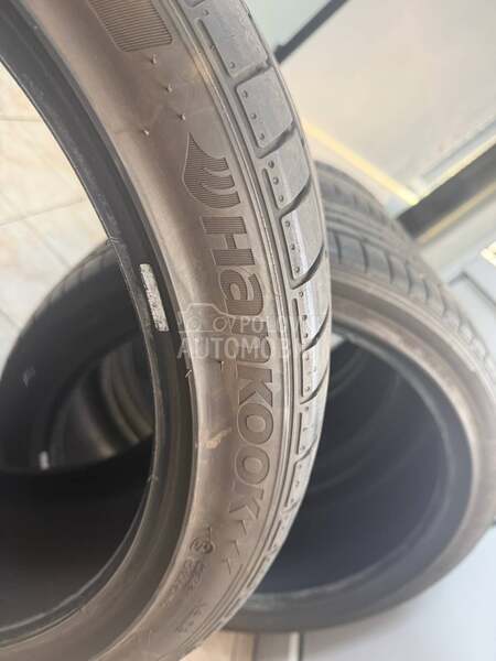 Hankook 235/40 R19 Letnja