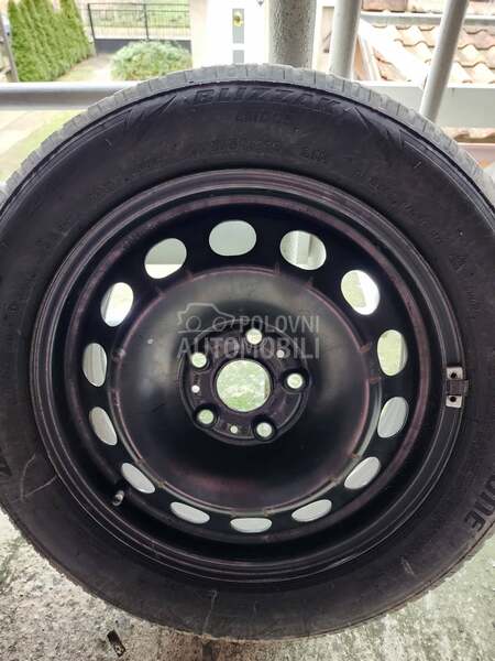 Bridgestone 205/55 R16 Zimska