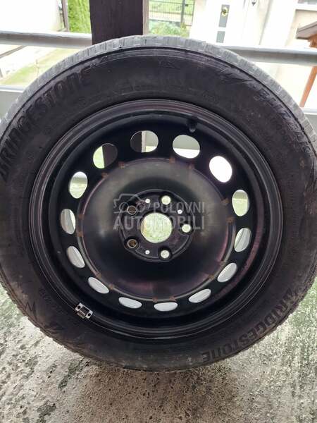 Bridgestone 205/55 R16 Zimska