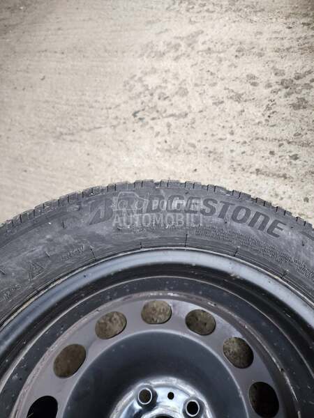 Bridgestone 205/55 R16 Zimska