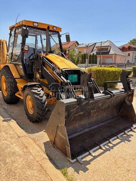 CAT 438C 4x4
