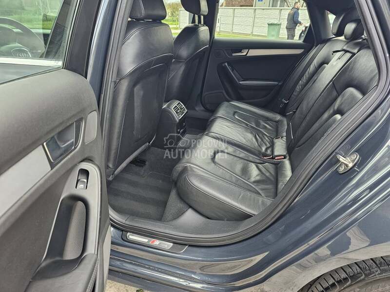 Audi A4 S LINE