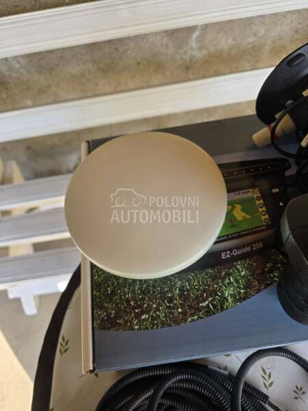 John Deere Trimble ez 250