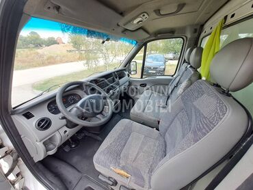 Renault Master 2.5