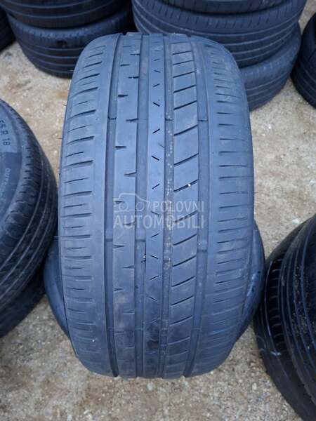 Esa Tecar 225/40 R18 Letnja