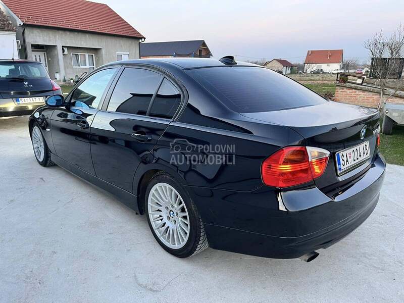 BMW 320 E90