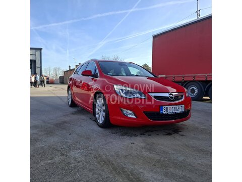 Opel Astra J 1.7 Sport Opc line
