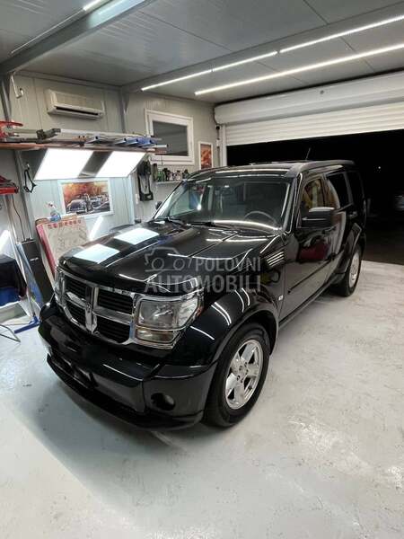 Dodge Nitro 
