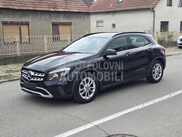 Mercedes Benz GLA 180 