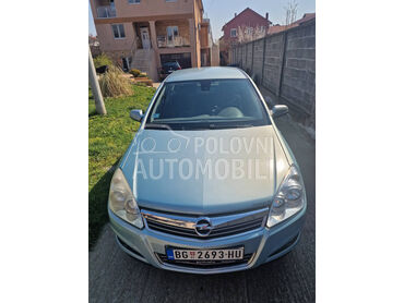 Opel Astra H 1.7