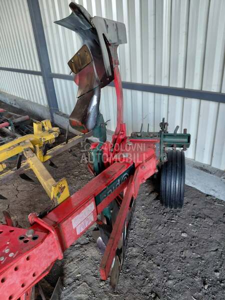 Vogel Noot XMS 1050 c plus 4 brazde