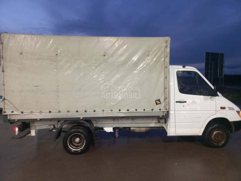 Mercedes Benz Sprinter