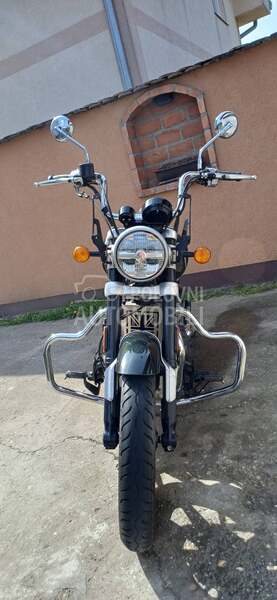 Royal Enfield Super Meteor 650