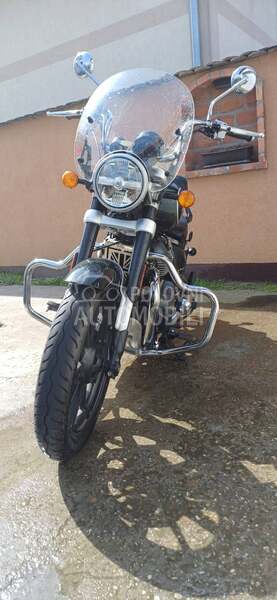 Royal Enfield Super Meteor 650