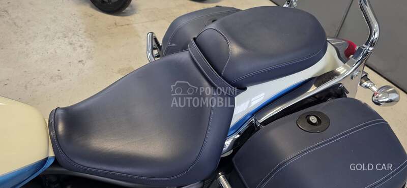 Yamaha Xvs 950 V star touring