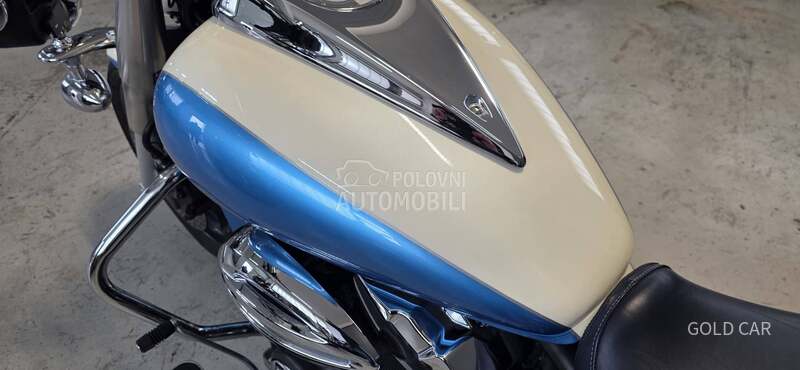 Yamaha Xvs 950 V star touring